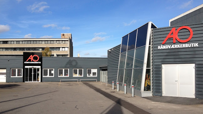 AO Håndværkerbutik – Anmeldelser, Adresser & Åbningstider