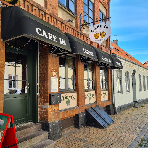 Café 18 – Anmeldelser, Adresser & Åbningstider