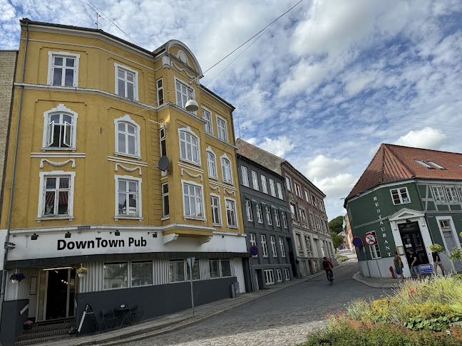 Downtown Pub – Anmeldelser, Adresser & Åbningstider