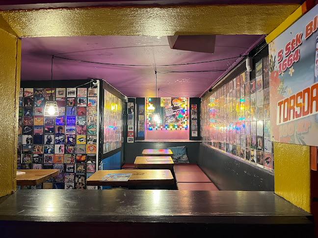 Hugo's Strandbar – Anmeldelser, Adresser & Åbningstider