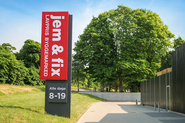 jem & fix Ebeltoft – Anmeldelser, Adresser & Åbningstider