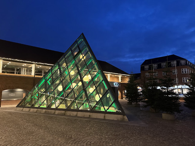 Kongrescenter – Anmeldelser, Adresser & Åbningstider