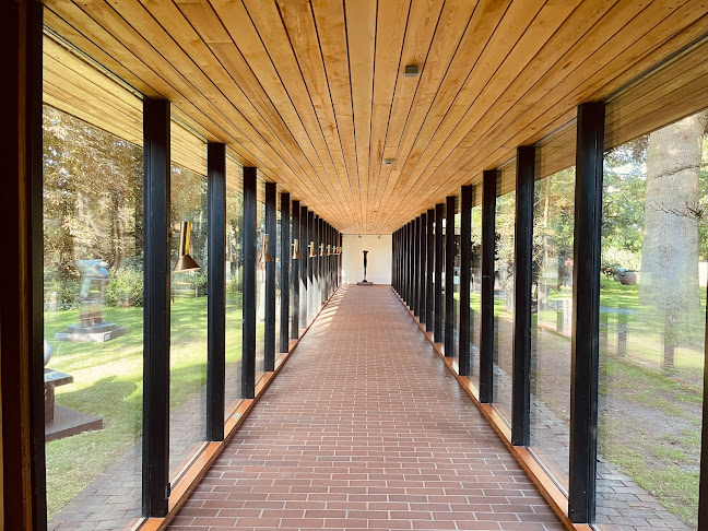 Louisiana Museum of Modern Art – Anmeldelser, Adresser & Åbningstider