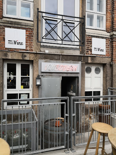 MasVino Vinbodega – Anmeldelser, Adresser & Åbningstider