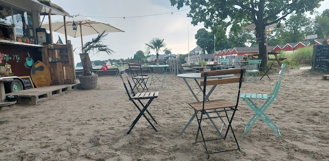 Oddies Beach Bar – Anmeldelser, Adresser & Åbningstider