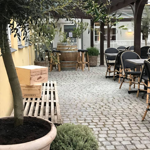 PROP Vin og Tapasbar – Anmeldelser, Adresser & Åbningstider