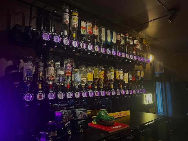 Skjulet Bar&Bodega – Anmeldelser, Adresser & Åbningstider