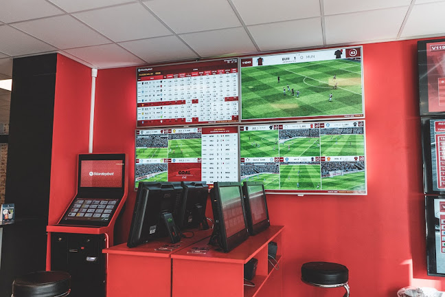 Sportsbaren Frederikshavn – Anmeldelser, Adresser & Åbningstider