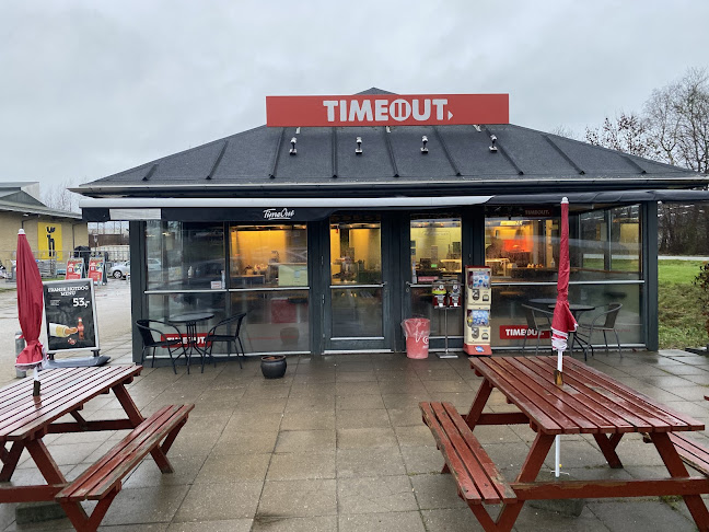 TimeOut – Anmeldelser, Adresser & Åbningstider