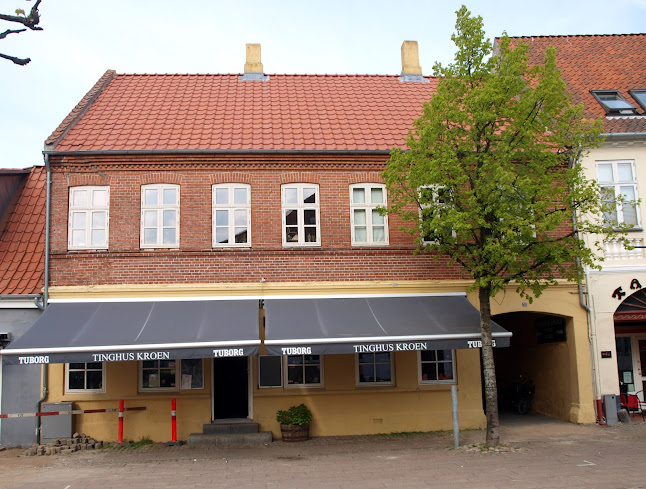 Tinghuskroen – Anmeldelser, Adresser & Åbningstider