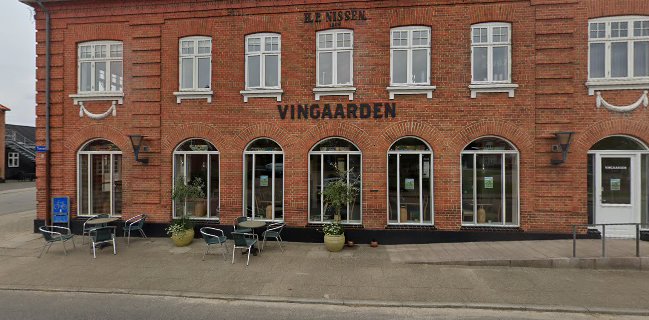 Vingaarden – Anmeldelser, Adresser & Åbningstider
